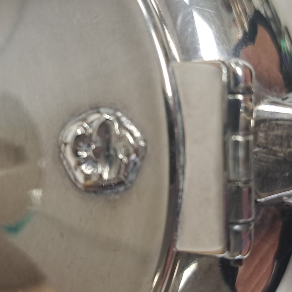 Vintage Essay Canada Silverplate teapot - Picture 2 of 14